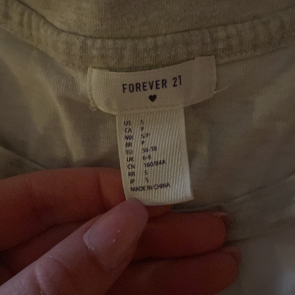 Women’s Forever 21 top size small - Picture 3 of 5